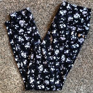 Victoria Secret Pink leggings